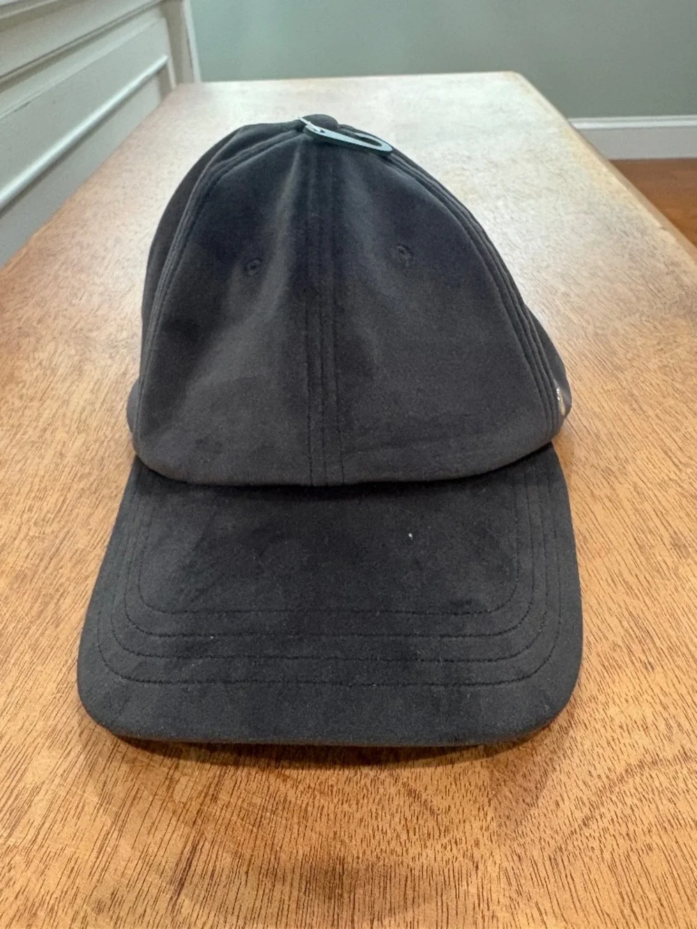 Lululemon Unisex Classic Ball cap Velour Black